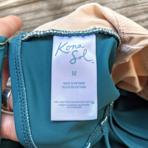 Kona Sol Swim One Piece Like New - Picture 3 of 3